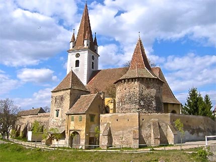 Укрепленная церковь Чиснэдие